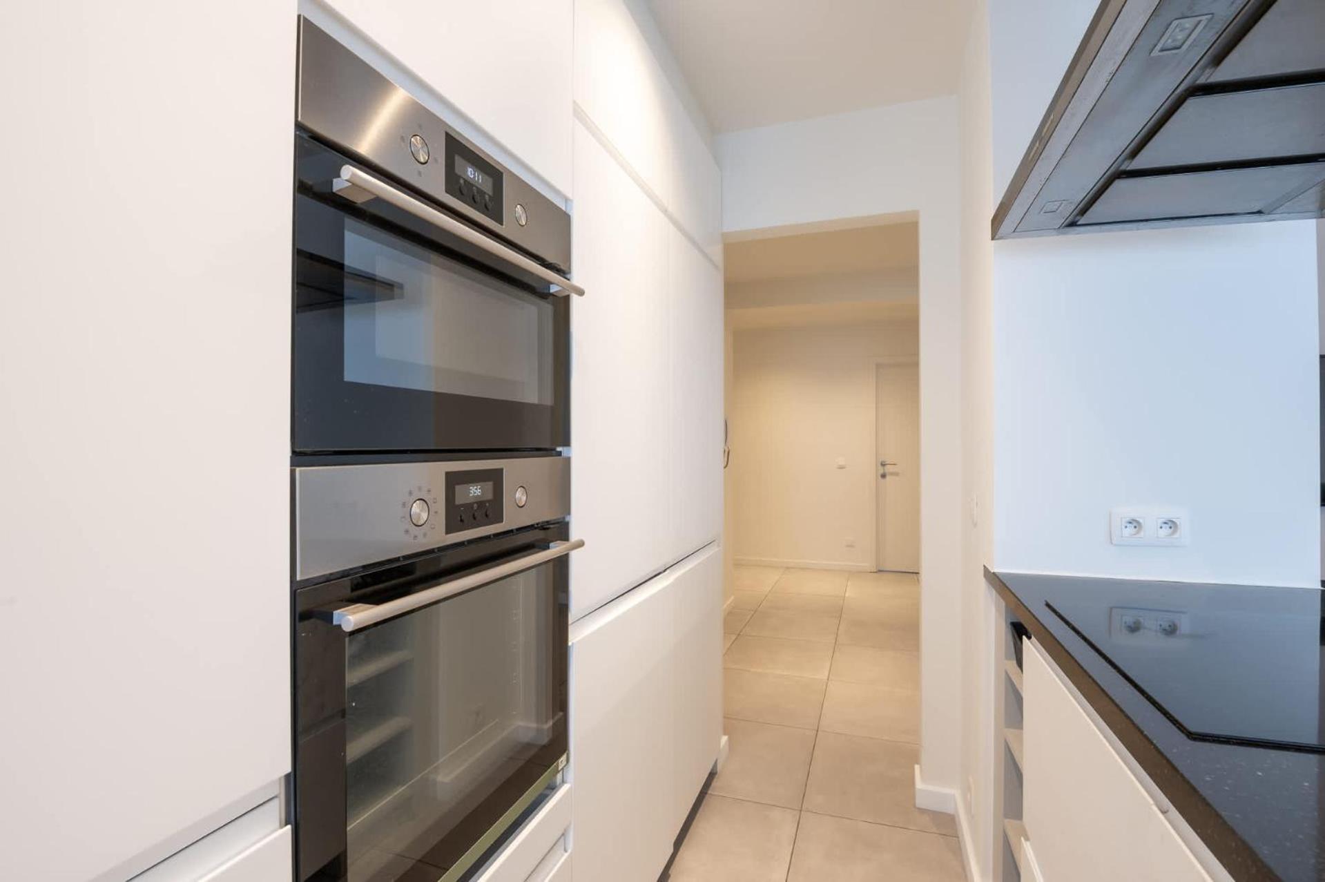 Appartement Amazing For 8 With Parking Space Oostende